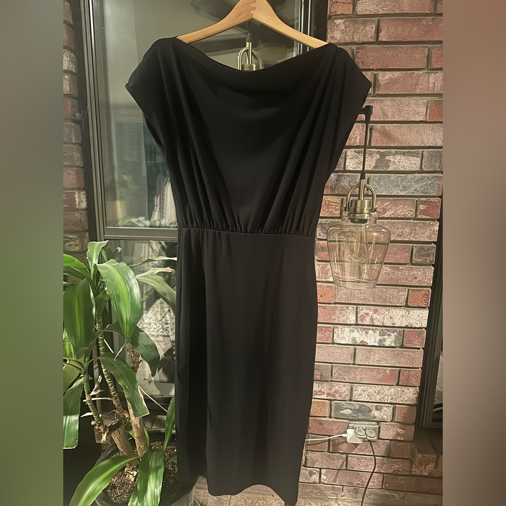 Elegant Black‎ Women's Dress
